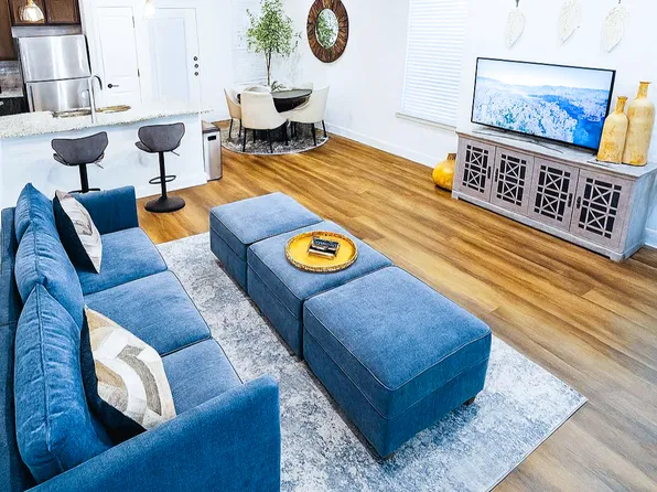 13810 End Gate Ln #102, San Antonio, TX 78231