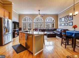 6708 Percethony Ct, Alexandria, VA 22315