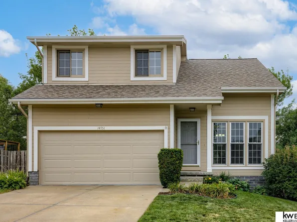 14751 Boyd St, Omaha, NE 68116