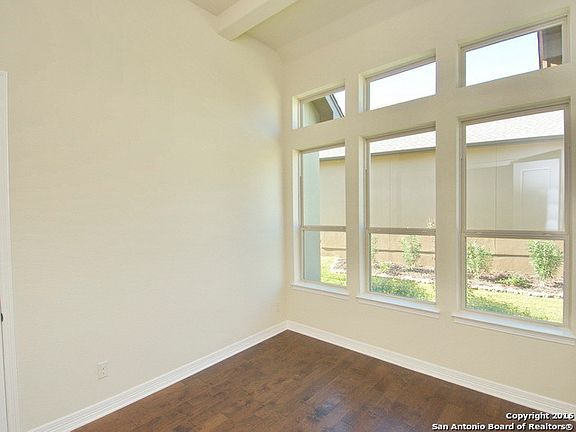 5th image of 4745 AMOROSA WAY