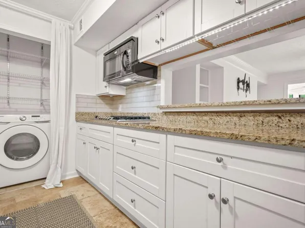 228 Smokerise Cir SE, Marietta, GA 30067