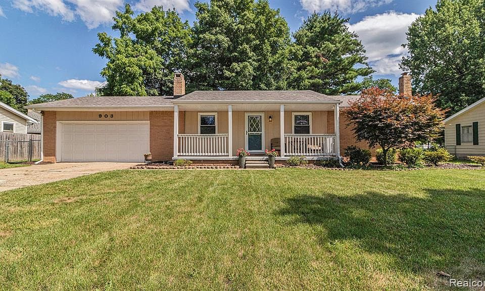 903 Brighton Lake Rd, Brighton, MI 48116 | Zillow