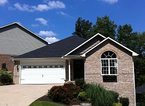 1st image of 114 Bridgewater Ct #114
