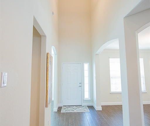 4th image of 7808 Blue Nile Dr