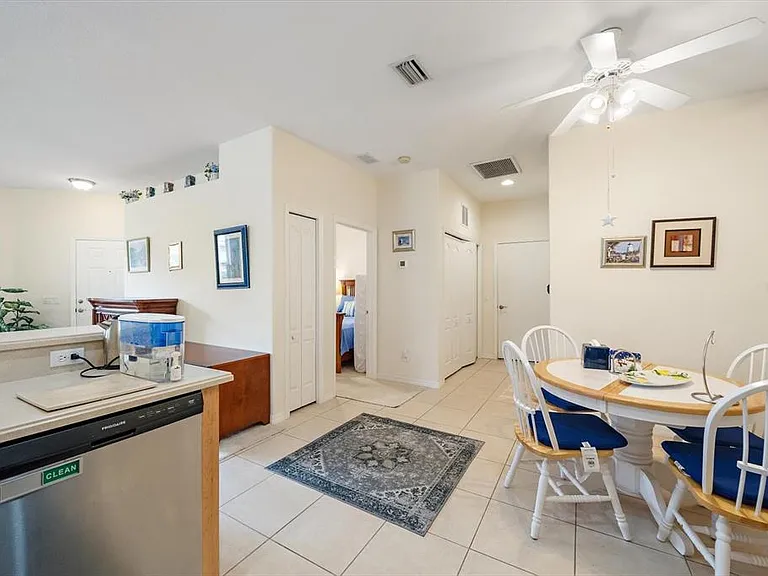 8326 Summer Greens Ter — Photo 19