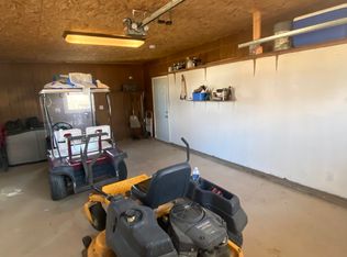 22590 Melody Ln, Vassar, KS 66543