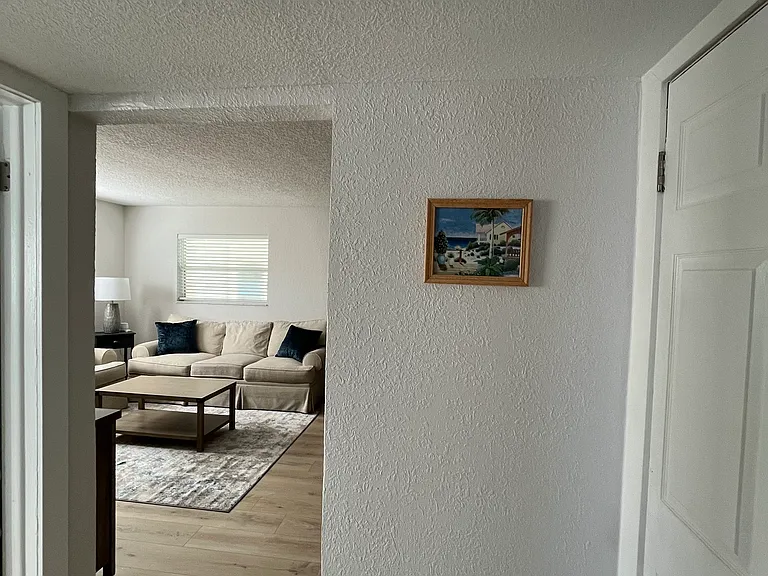 299 E Central Blvd #3 — Photo 10