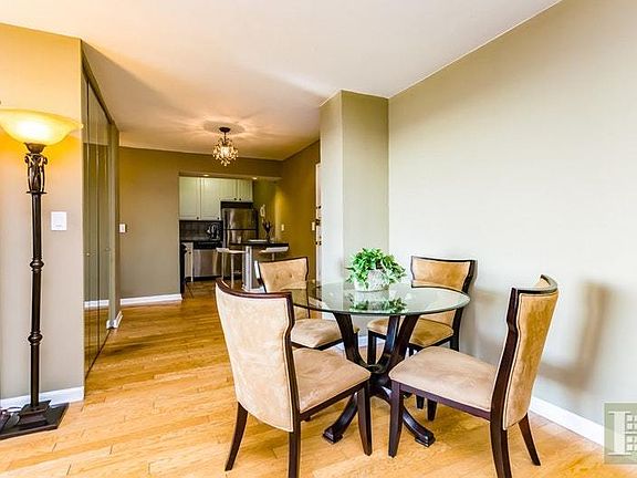 5th image of 5800 Arlington Avenue 7e #7E