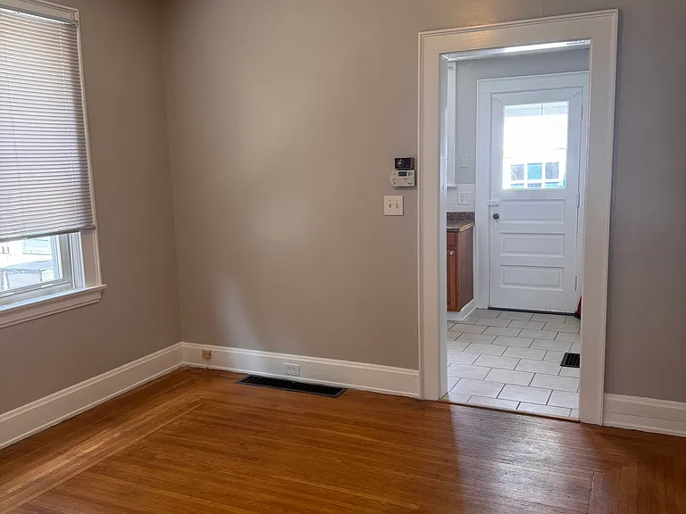 2834 Minot Ave #1 — Photo 5