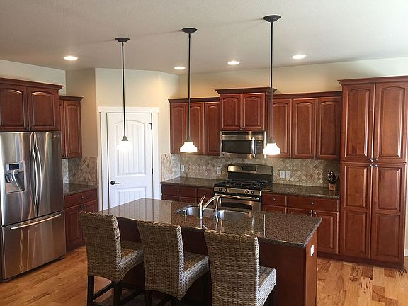 5th image of 4141 Grotto Ct