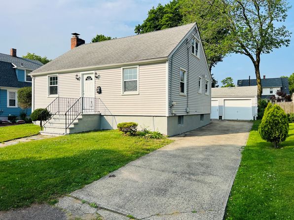 90 Fairview St