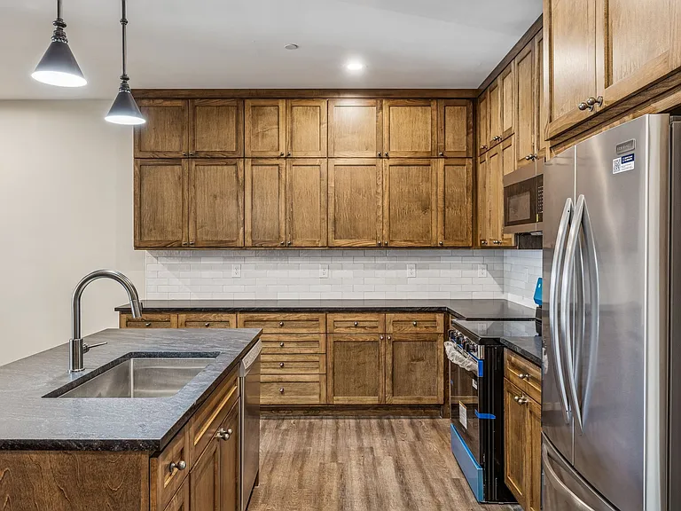 118 N Main St #D — Photo 6
