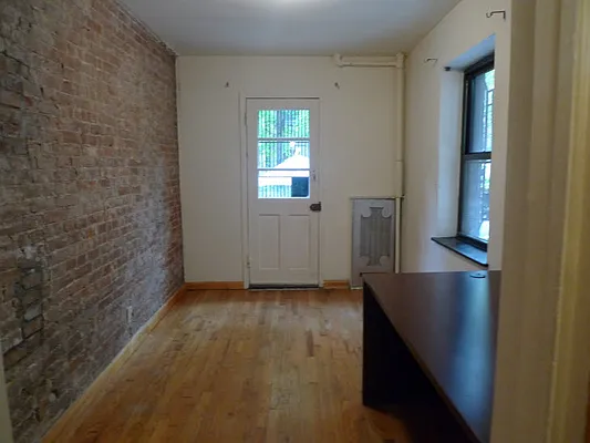 Rented by Guidance Realty Corp. | media 33