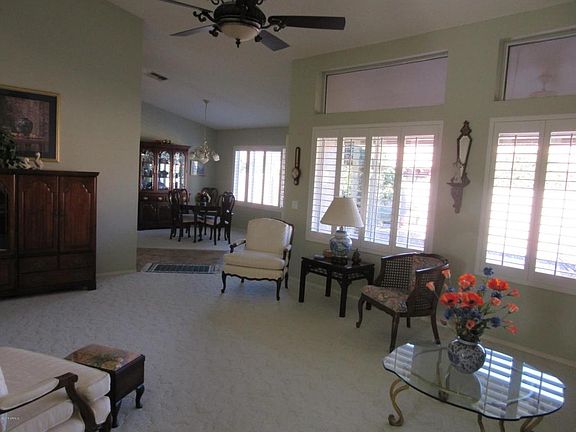 3rd image of 1560 E County Down Dr