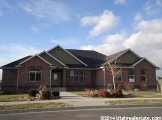 1564 S Canyon View Dr, Perry, UT 84302