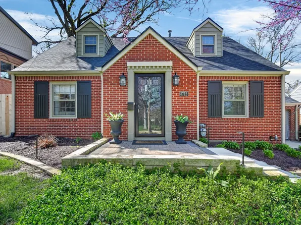 5712 Harwood Dr, Des Moines, IA 50312