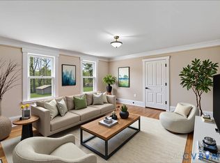 1016 Court St, Victoria, VA 23974