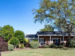 19 Country Club Rd, Shalimar, FL 32579