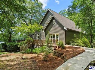 925 Lake Red Wing Dr, Florence, SC 29532