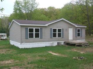 170 E Forest Trl, Leroy, MI 49655