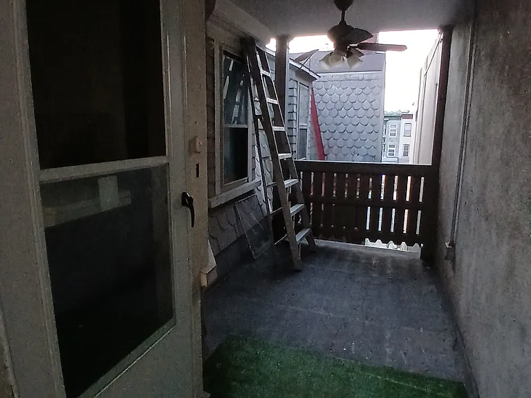 1304 Hamilton St #3 — Photo 12