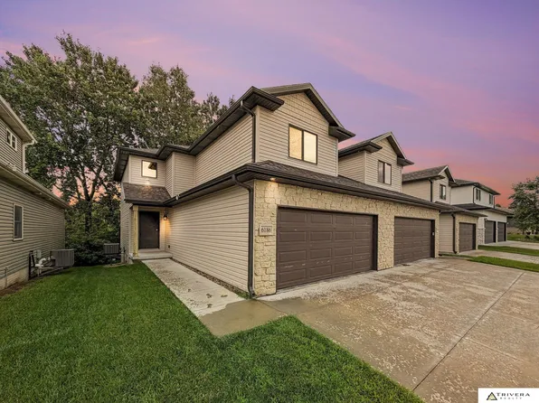 6186 Franciscan Dr, Lincoln, NE 68526