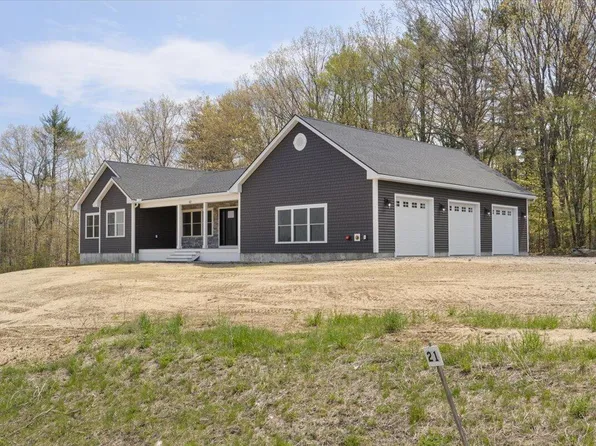 63 Green Acres Drive, Buxton, ME 04093