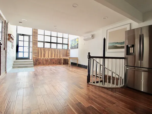 197 Humboldt Street image 9 of 11