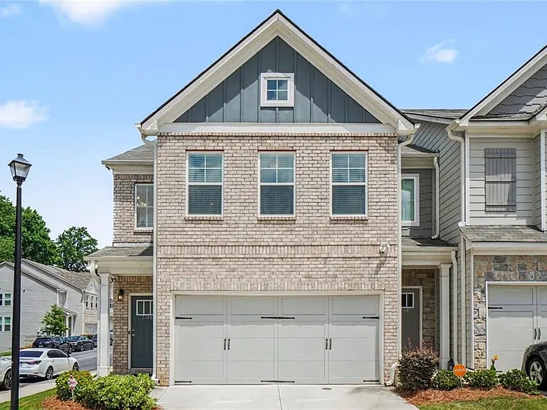 7740 Baron Rd — Photo 1