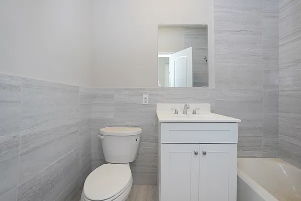 Sold by Remax Edge | media 14