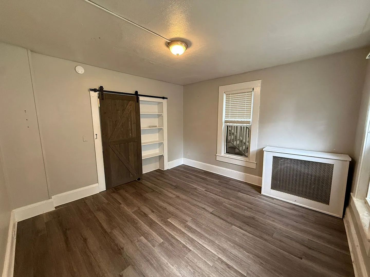 33-35 Emerson Street — Photo 4