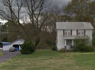 12201 W Patrick Henry Rd, Ashland, VA 23005