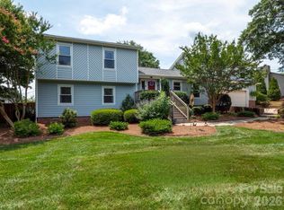 1641 Brook Dr, Fort Mill, SC 29708