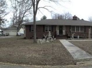 2806 Kay St, Hopewell, VA 23860