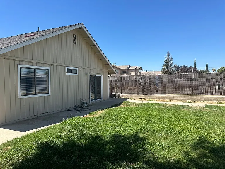 19800 Echo St — Photo 13