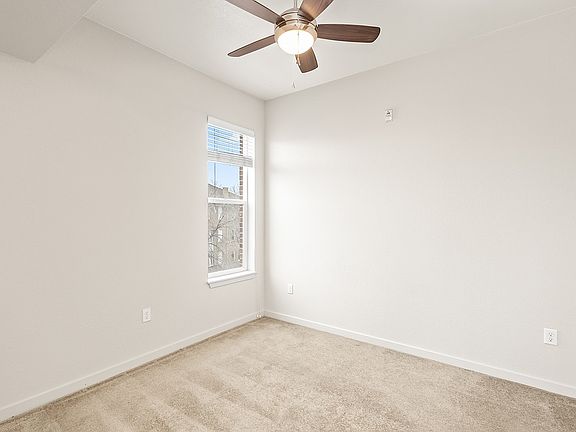 4th image of 1691 N Franklin St APT 207