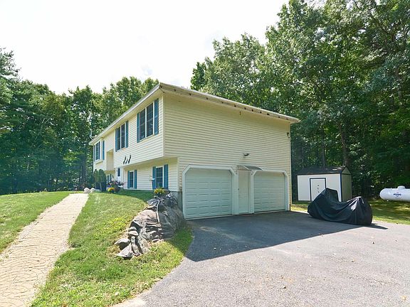 4th image of 4 Shelley Drive