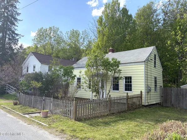 161 Main St, Hancock, MA 01237