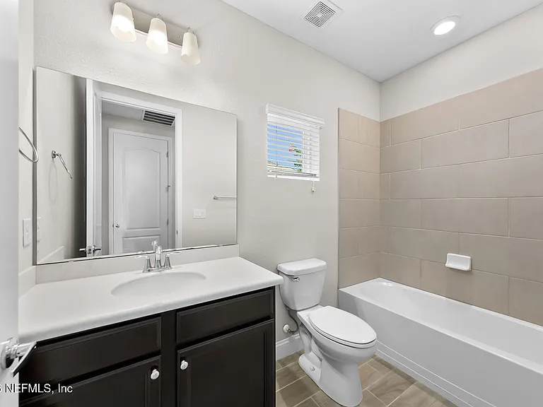 2468 Alexia Cir — Photo 24