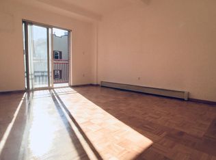 442 Humboldt St APT 3A, Brooklyn, NY 11211