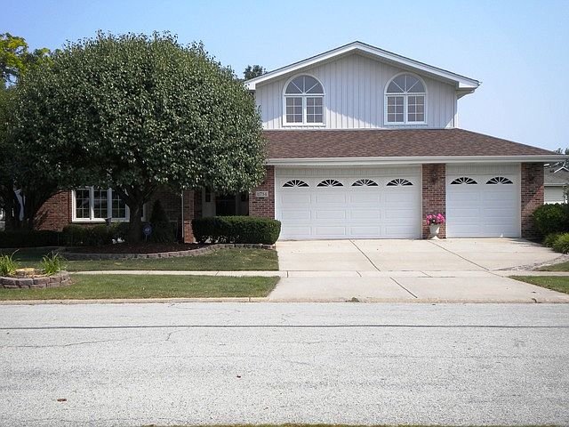1st image of 11734 Greenfield Dr