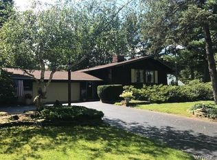 11109 Lyndale Ln, Elma, NY 14059