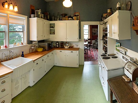 Main Home Kitchen