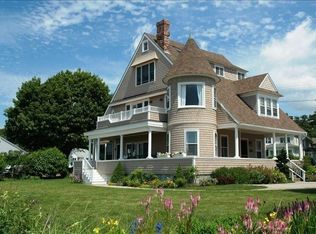 292 Beach Ave, Kennebunk, ME 04043