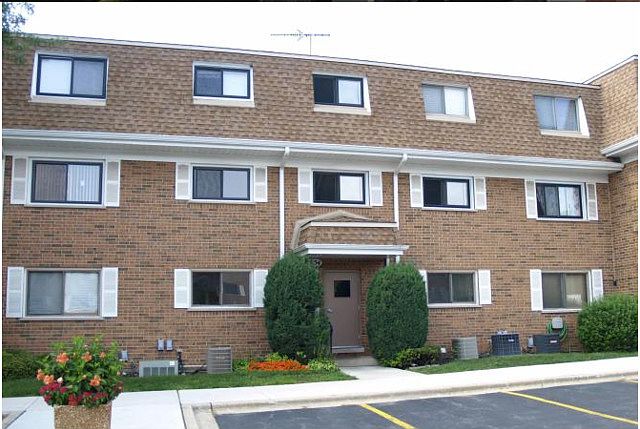 1st image of 4154 Cove Ln APT D