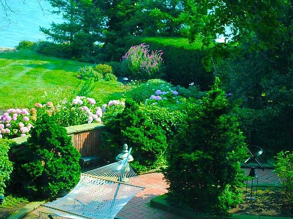 4th image of 20160 Parkside Dr