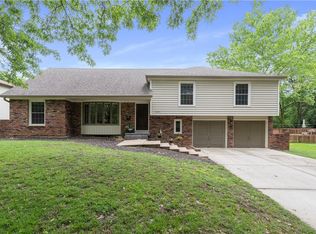 10001 Madison Ave, Kansas City, MO 64114