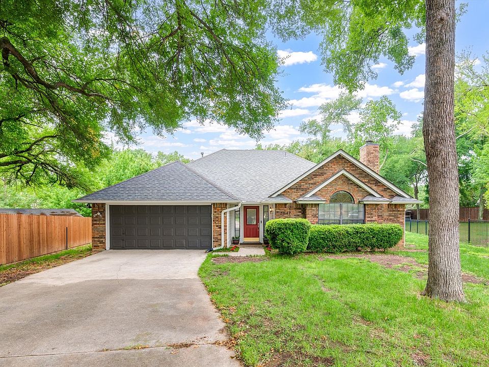 1st image of 5047 Creekwood Dr