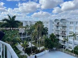 492 NW 165th St Rd APT C510, Miami, FL 33169