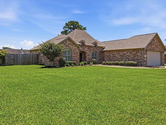 3rd image of 265 Stephanie Dr